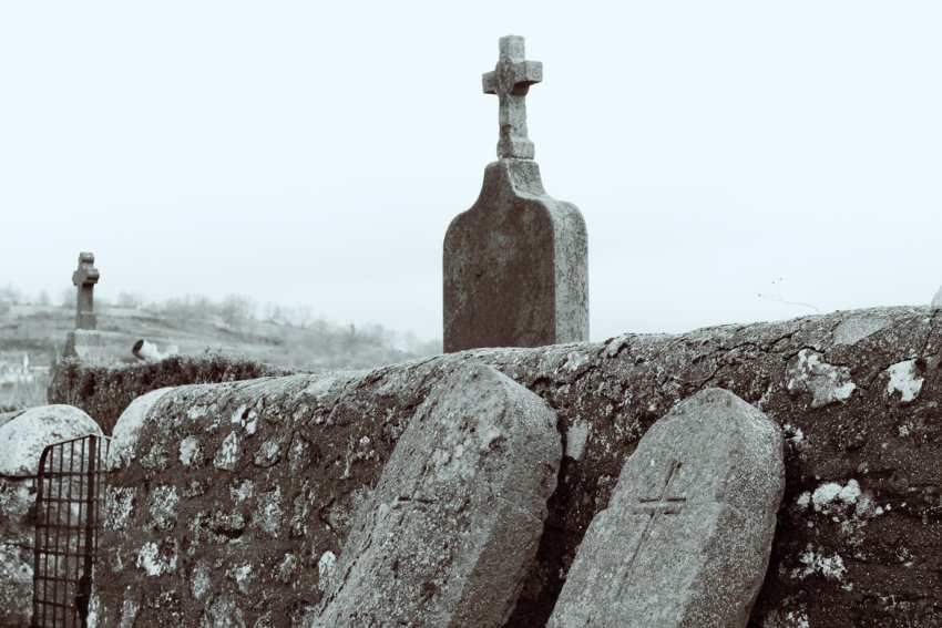 Meghalt Január Herceg Tova, vagyis Baksa-Soós János képzőművész és énekes