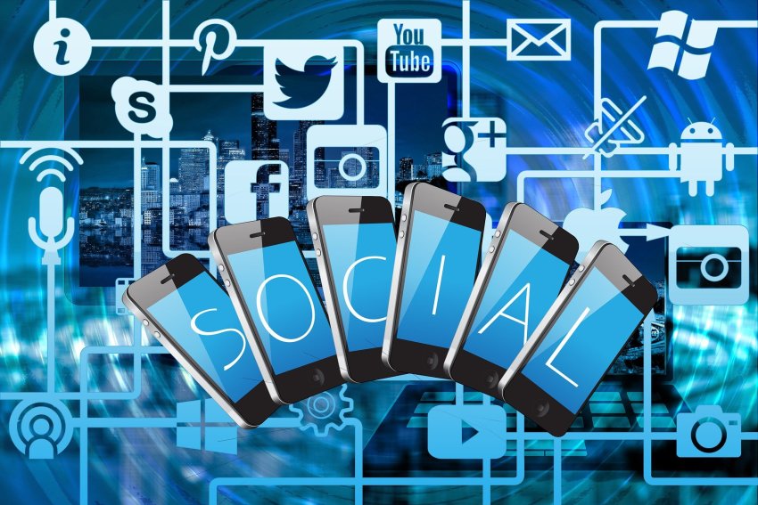 Munkahelyről a közösségi médiában – fontos a szabályok betartása