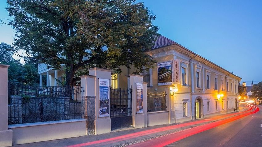 Utcára viszik a múzeumokat Szentendrén