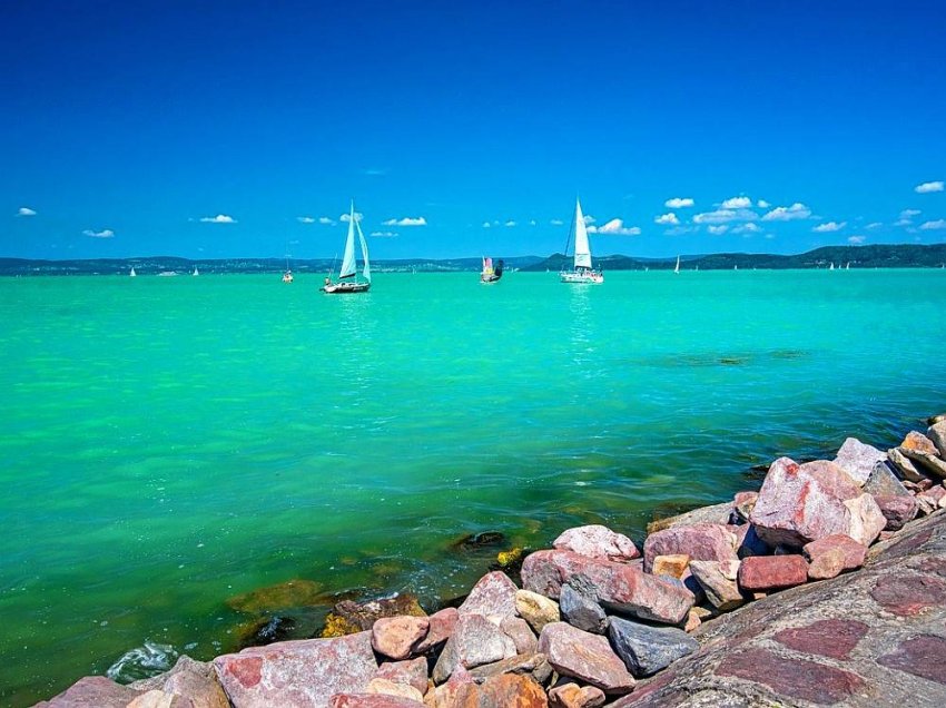 Nemcsak a strandolók, a kerékpárosok és a kirándulók kedvenc úticélja is a Balaton