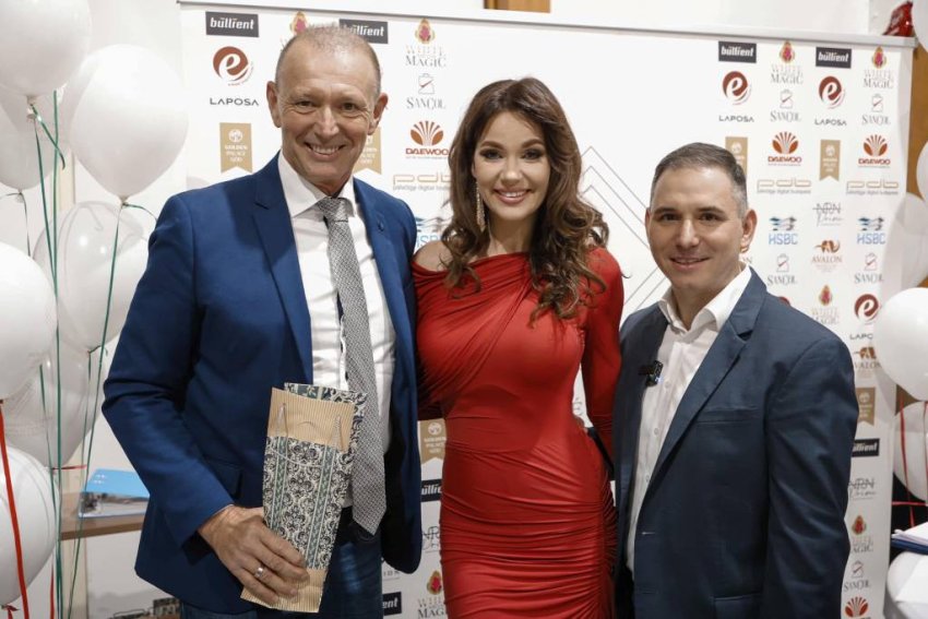 A karitatív munka elismerésére megalapították a Váradi Eszter-díjat