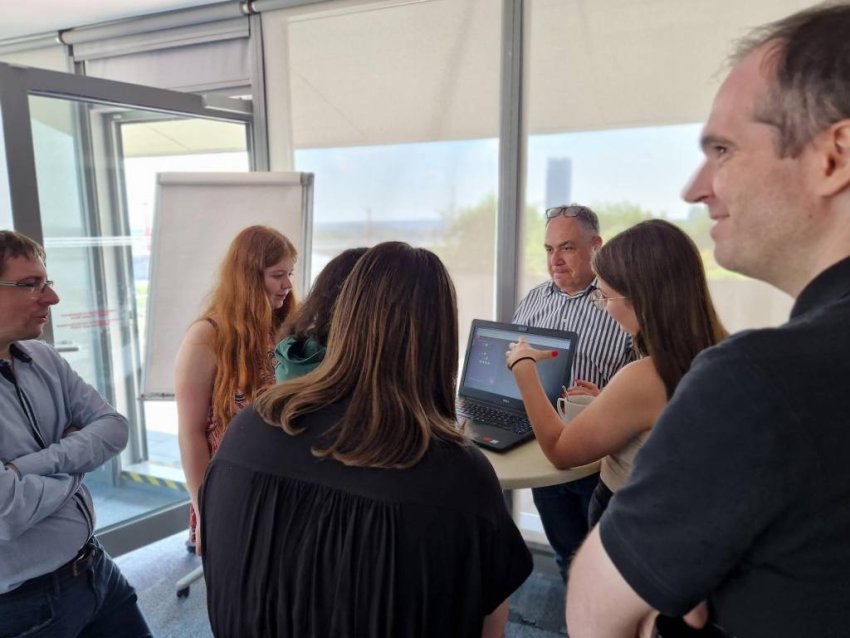 A Smartiz program 7 év alatt több mint 150 diáklánynak segített,