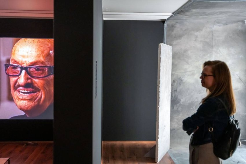 Október 5-ig láthatóak Szipál Márton eredeti fotográfiái és különleges tárlata a MODEM-ben
