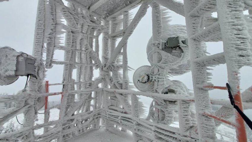 A mobilhálózatok is extra figyelmet kapnak a szokatlan hidegben