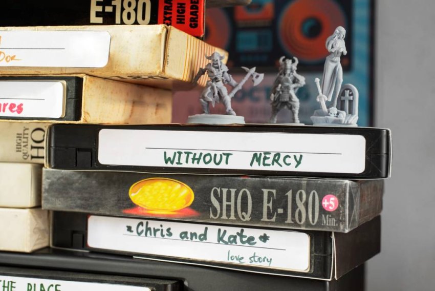 VHS minőségű boldogság: Miért rabolja el a szívünket újra a 90-es évek?