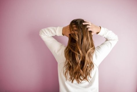 Folyékony selyemmé változtatja a hajunkat a hajlaminálás 