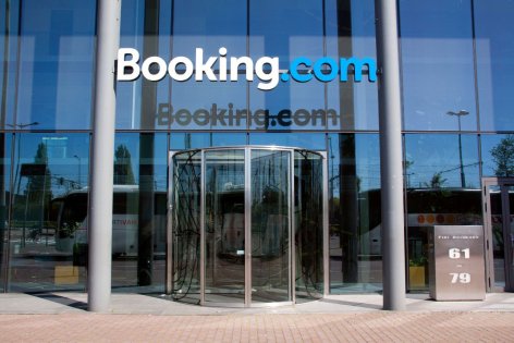A Booking.com főszezonban nem fizetett házigazdáknak