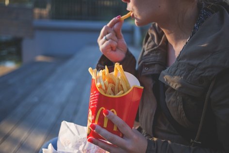 A hazai McDonald's több mint másfél milliárd forintot fordít idén bérfejlesztésre 