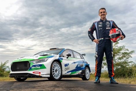 Michelisz Norbert ismét a túraautózás csúcsán