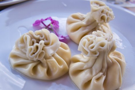 Khinkali – Grúzia zamatos titka egy tésztabatyu mélyén