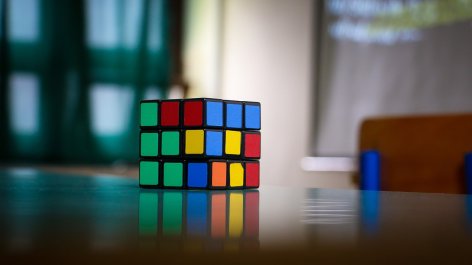 A Rubik-kocka története: magyar találmány, világszenzáció