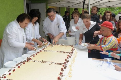 Cukrászból lett a gyermekgyógyítás támogatója