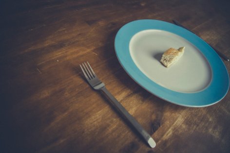 Fogyás éhezés nélkül? Igen, lehetséges – csak másképp kell gondolkodnunk