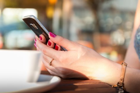 Új szabályok Egyiptomban: a mobiltelefon-használat is regisztrációhoz kötött