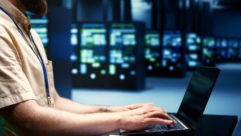 IT biztonság cégeknek: a leggyakoribb támadások és a gyorsan bevezethető védekezés